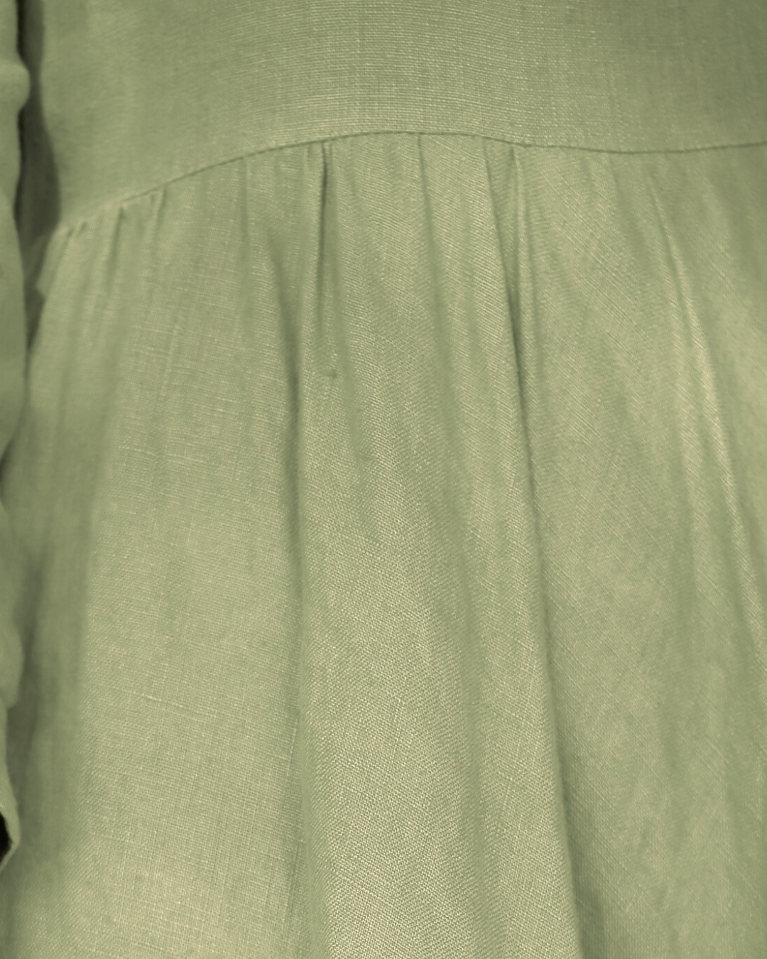 Mileva - Elegant, British Style Gown